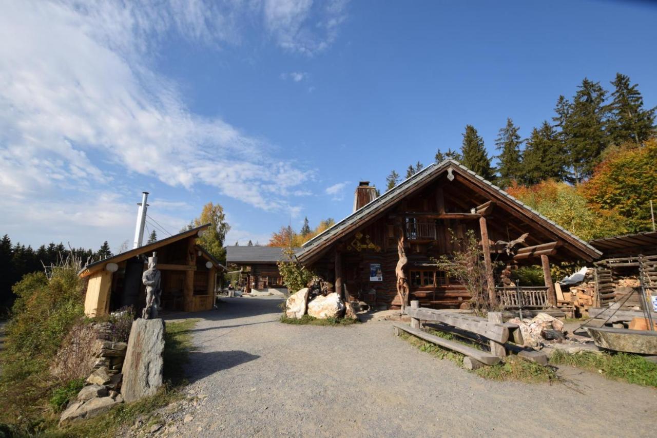 Отель Landgasthof Wolfsgrund Dorfchemnitz Экстерьер фото